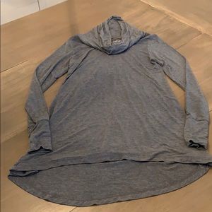 Cuddl Duds elliptical hem top